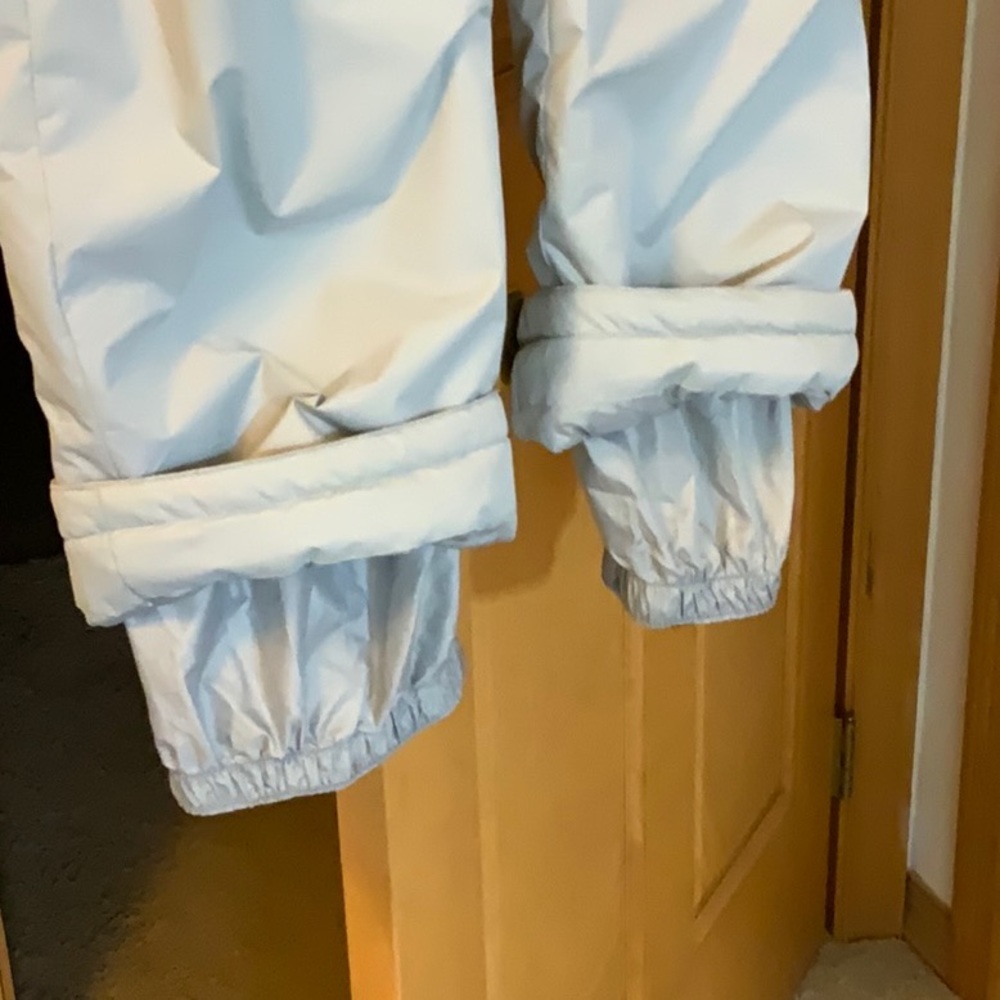 Snow pants - Picture 6 of 8